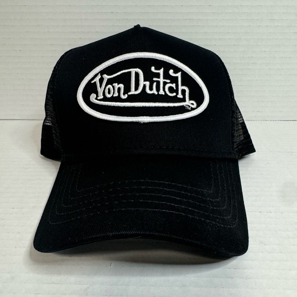 New Retail $89 Black Von Dutch Trucker Hat